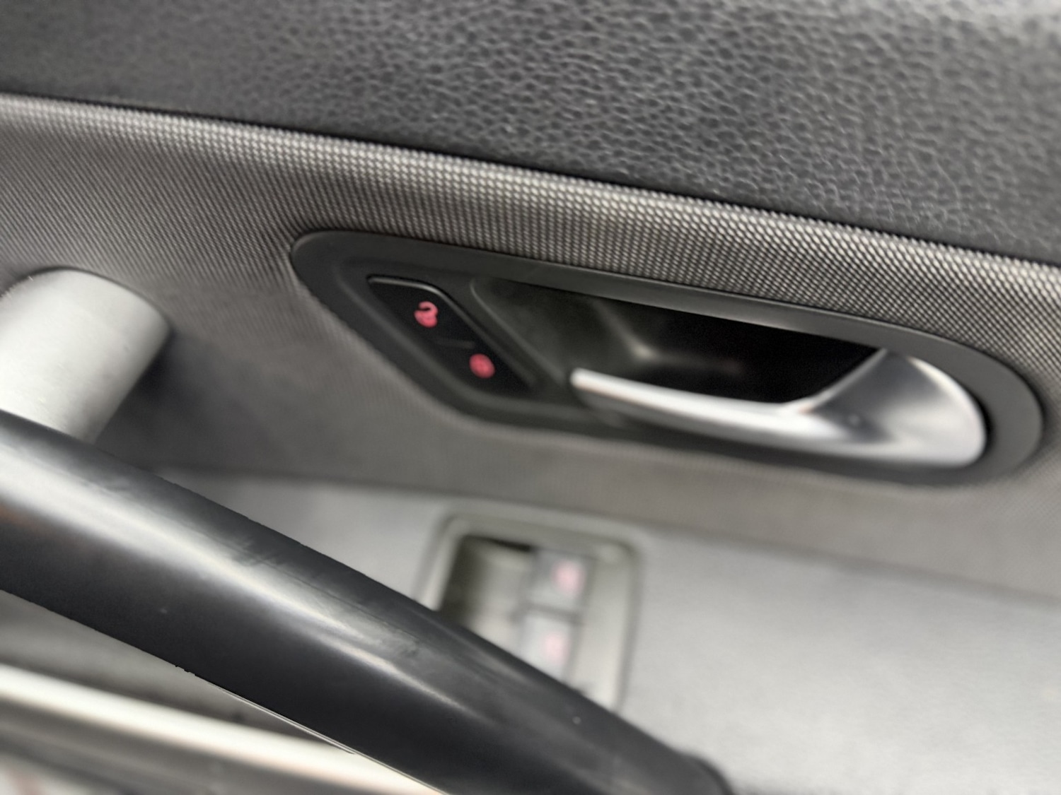 Used Volkswagen Scirocco 2015 for sale - 77522085: Photo 41