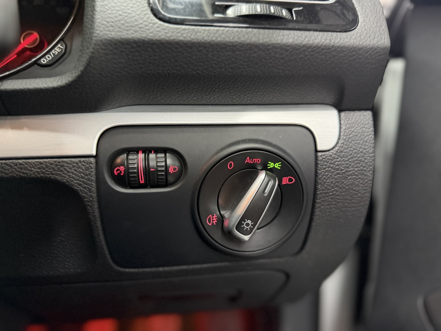 Used Volkswagen Scirocco 2015 for sale - 77522085: Photo 42