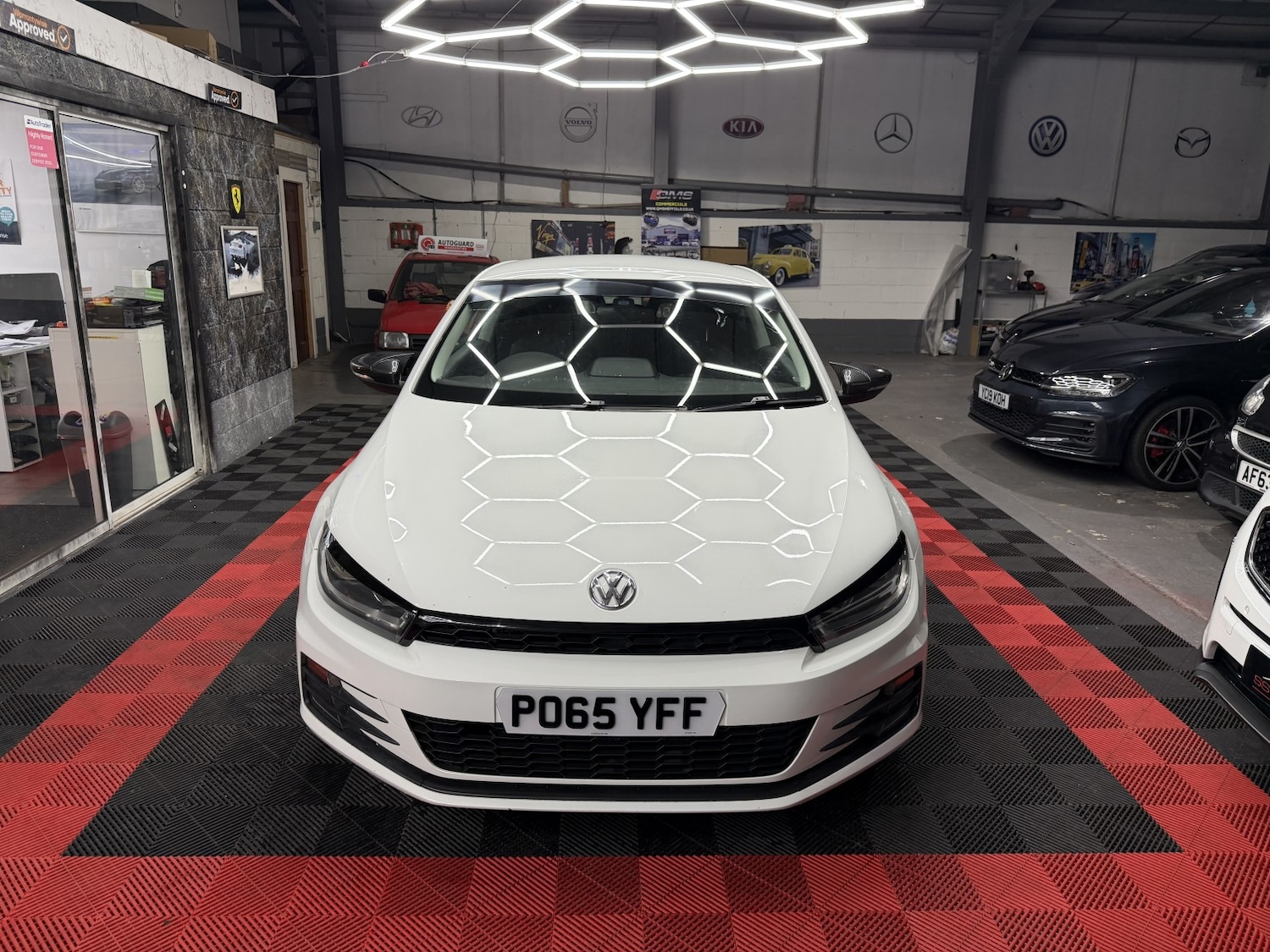 Used Volkswagen Scirocco 2015 for sale - 77522085: Photo 9