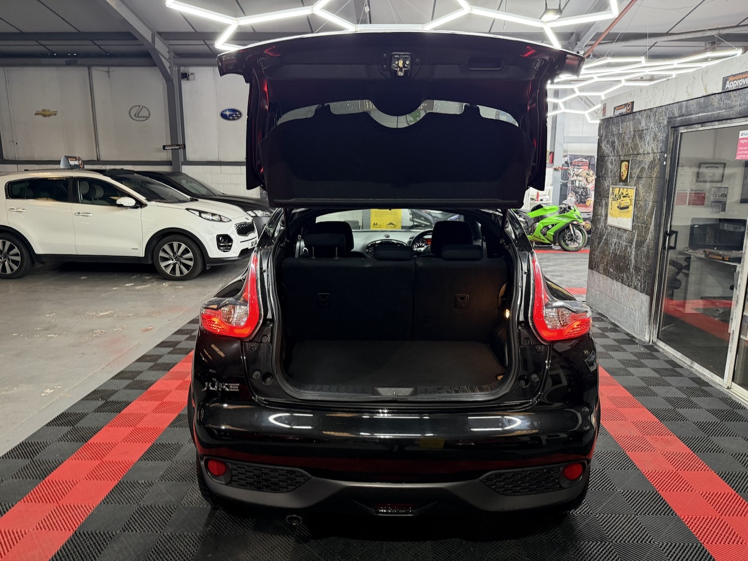 Used Nissan Juke 2016 for sale - 77681878: Photo 19