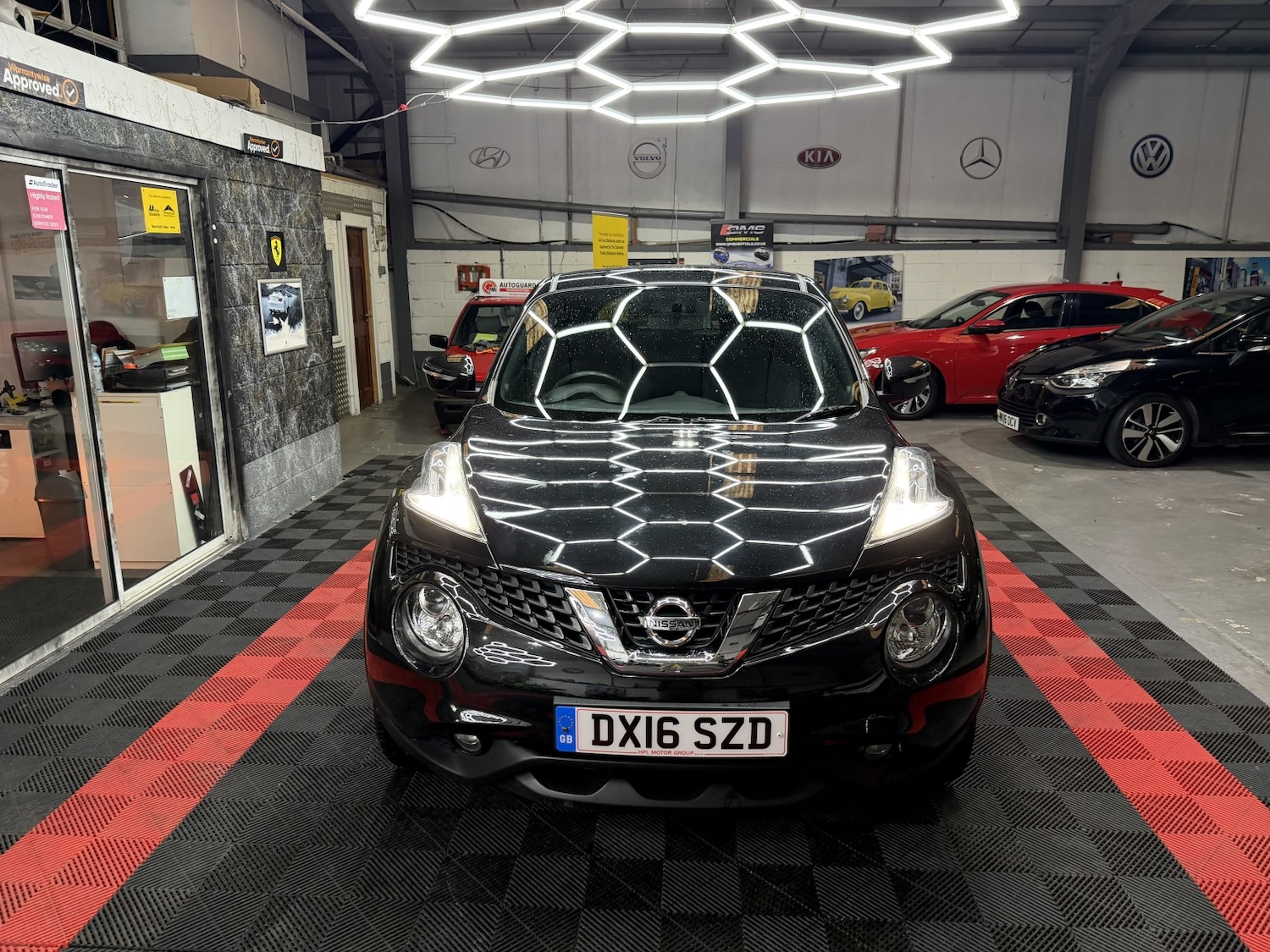 Used Nissan Juke 2016 for sale - 77681878: Photo 38