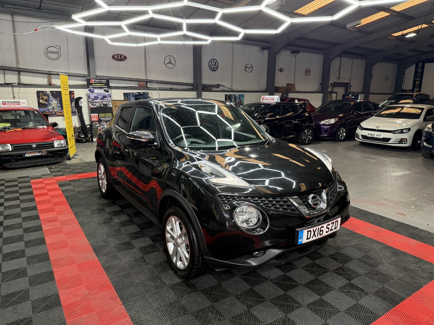 Used Nissan Juke 2016 for sale - 77681878: Photo 5