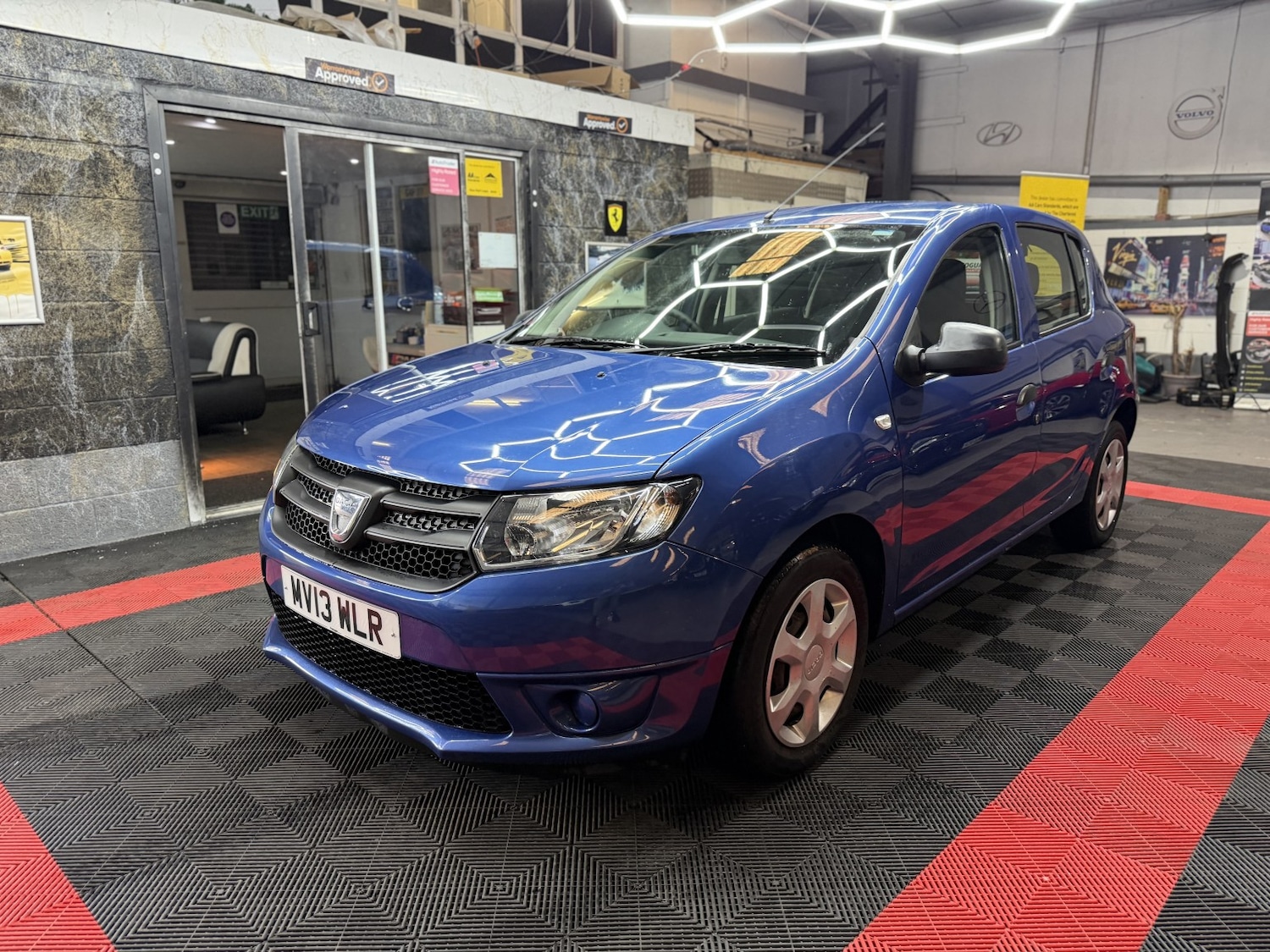 Used Dacia Sandero 2013 for sale - 77681847: Photo 12