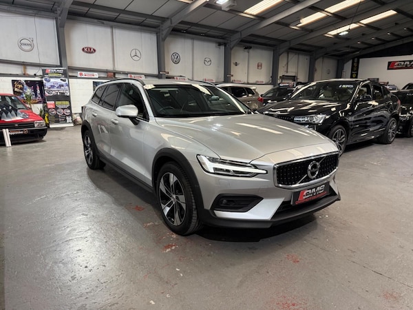 Used Volvo V60 Cross Country 2021 for sale - 74608385: Photo 14