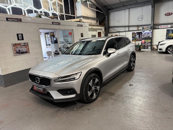 Used Volvo V60 Cross Country 2021 for sale - 74608385: Photo 15