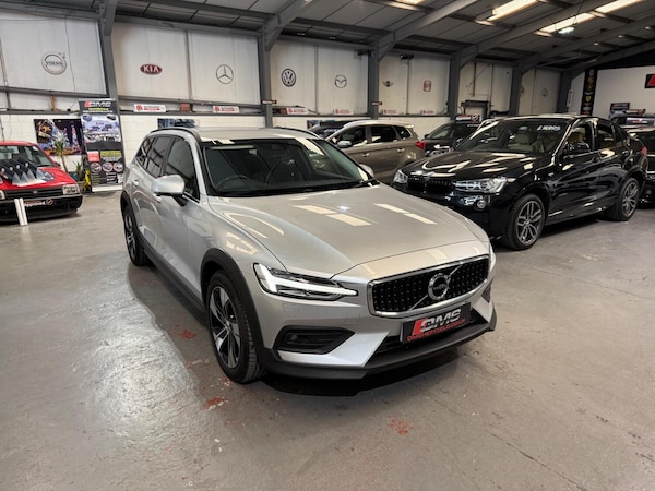 Used Volvo V60 Cross Country 2021 for sale - 74608385: Photo 18