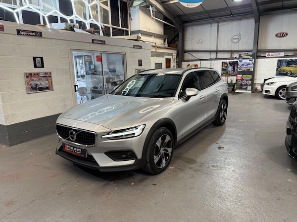 Used Volvo V60 Cross Country 2021 for sale - 74608385: Photo 21