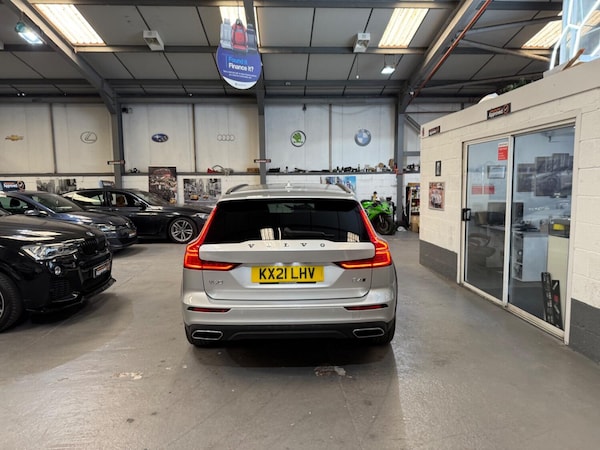 Used Volvo V60 Cross Country 2021 for sale - 74608385: Photo 24