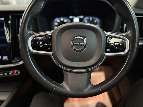 Used Volvo V60 Cross Country 2021 for sale - 74608385: Photo 48