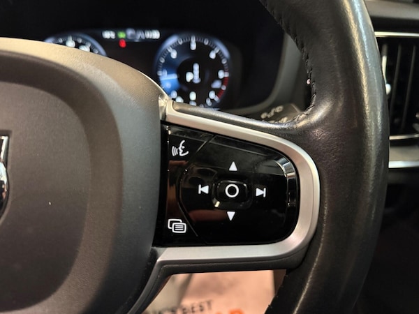 Used Volvo V60 Cross Country 2021 for sale - 74608385: Photo 51