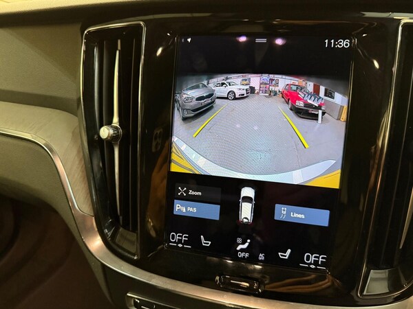 Used Volvo V60 Cross Country 2021 for sale - 74608385: Photo 55