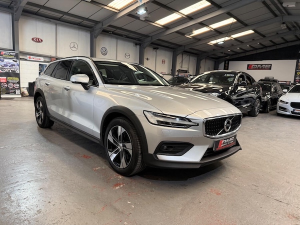 Used Volvo V60 Cross Country 2021 for sale - 74608385: Photo 6