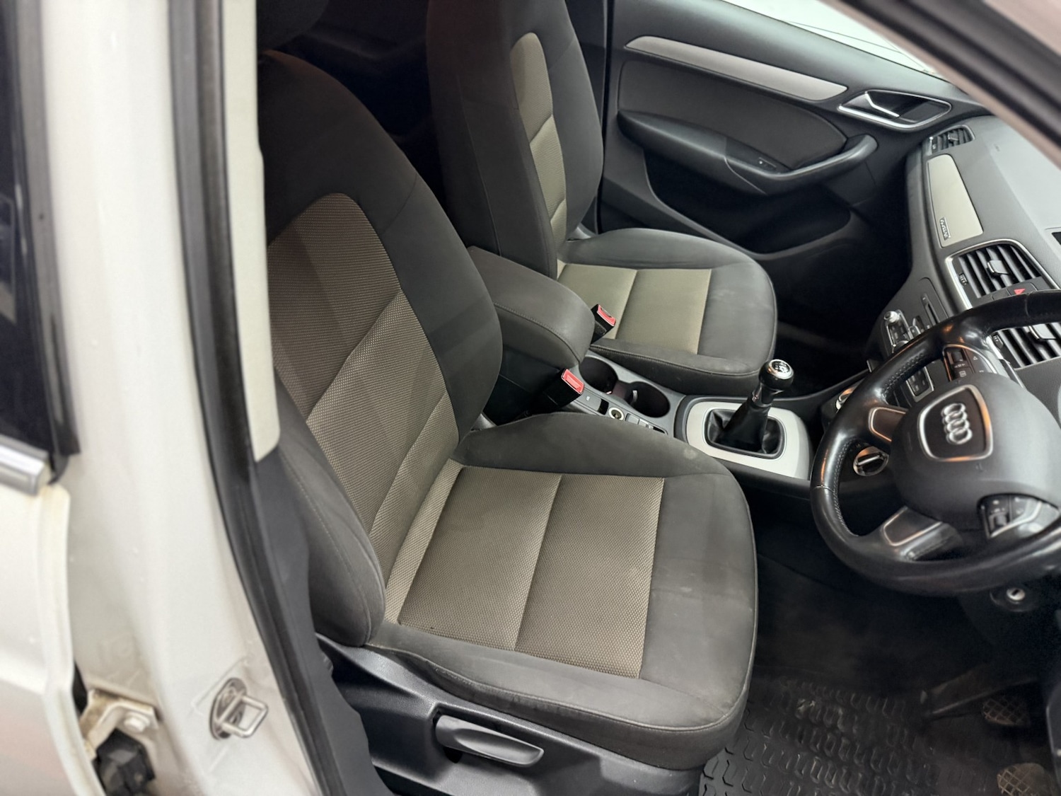 Used Audi Q3 2015 for sale - 77781699: Photo 23