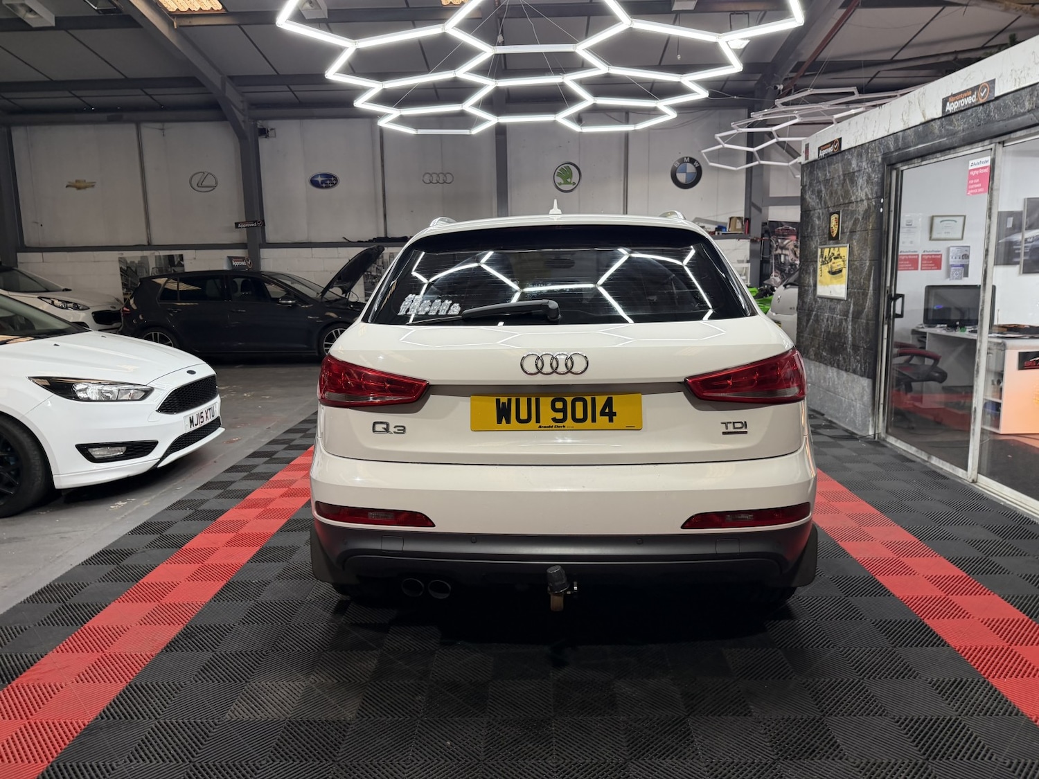 Used Audi Q3 2015 for sale - 77781699: Photo 3