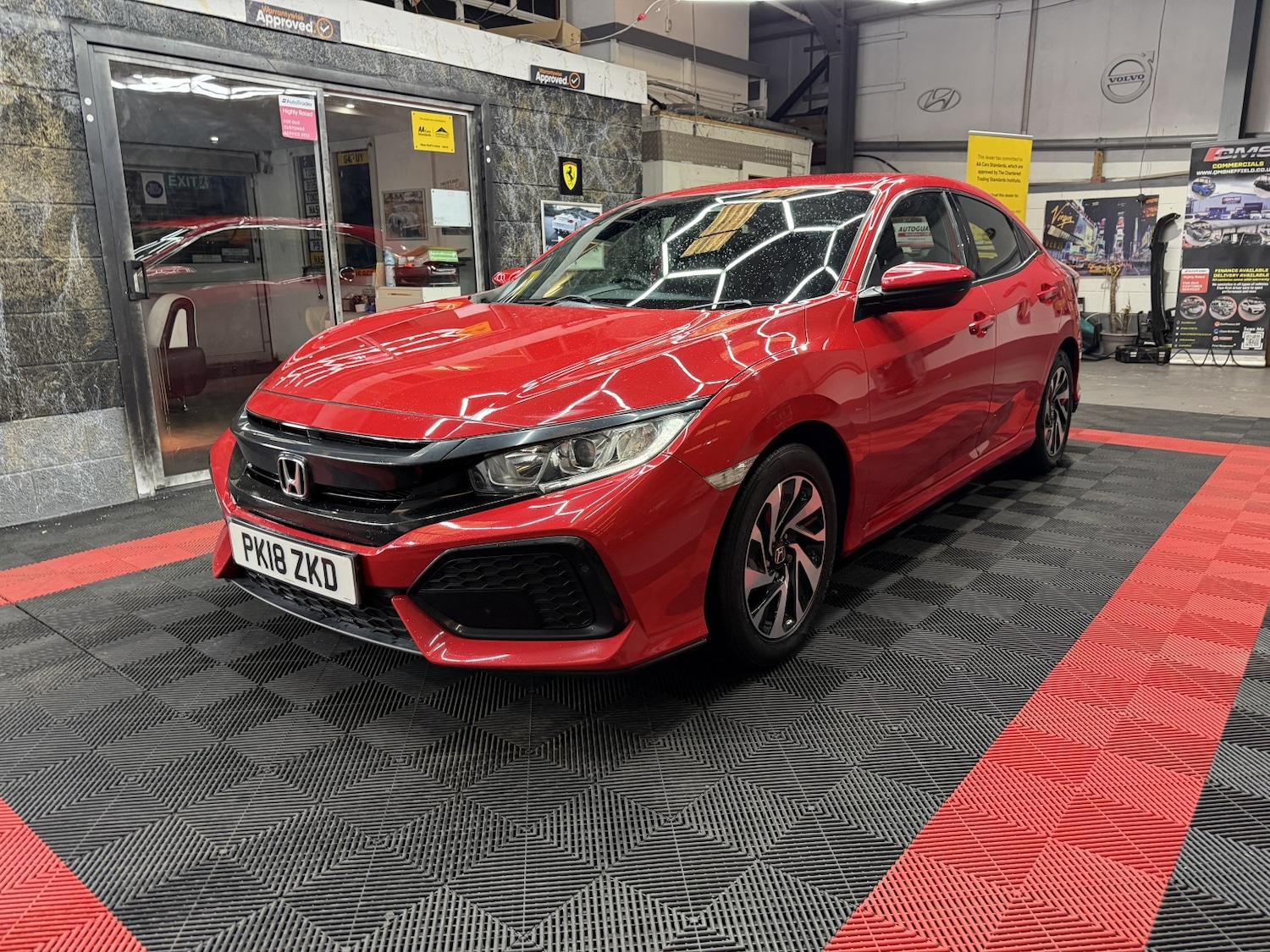 Used Honda Civic 2018 for sale - 77681874: Photo 11