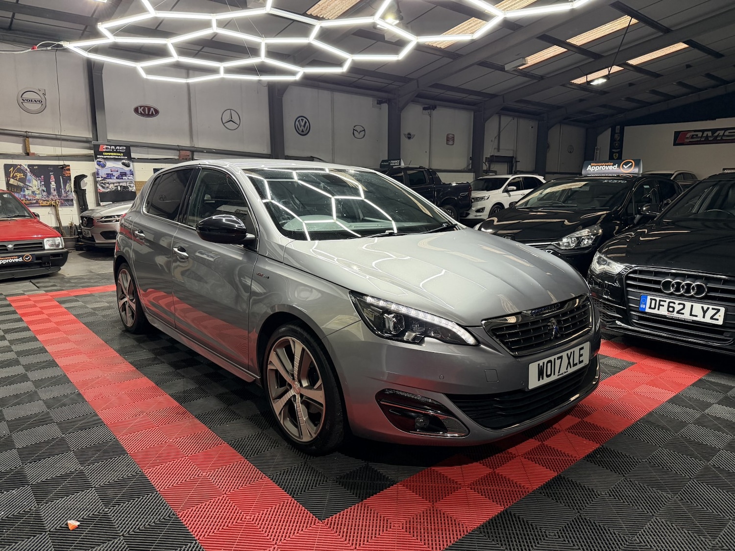 Used Peugeot 308 2017 for sale - 76719029: Photo 1