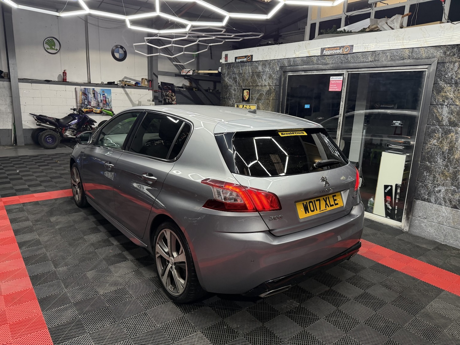 Used Peugeot 308 2017 for sale - 76719029: Photo 13