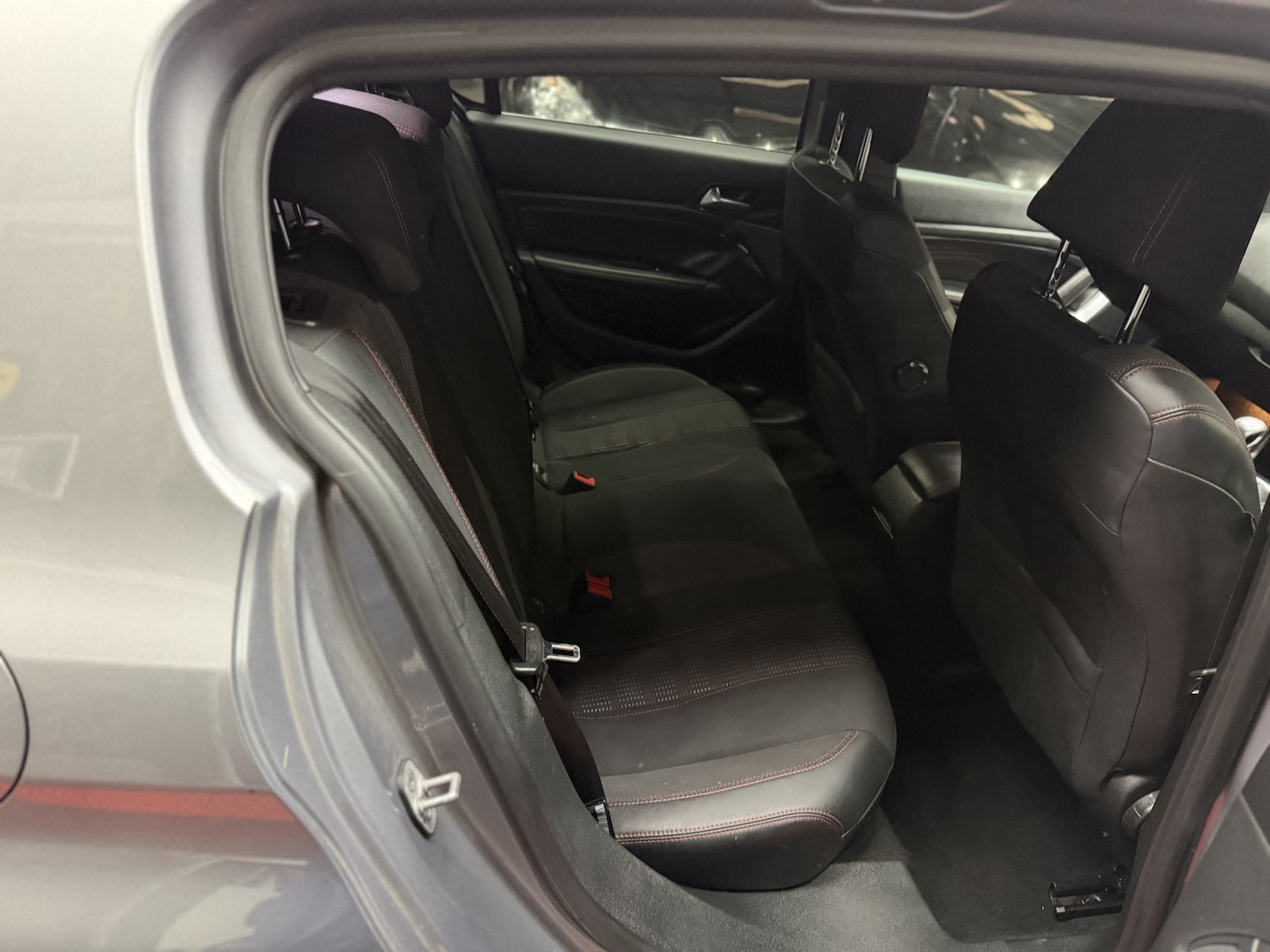 Used Peugeot 308 2017 for sale - 76719029: Photo 21