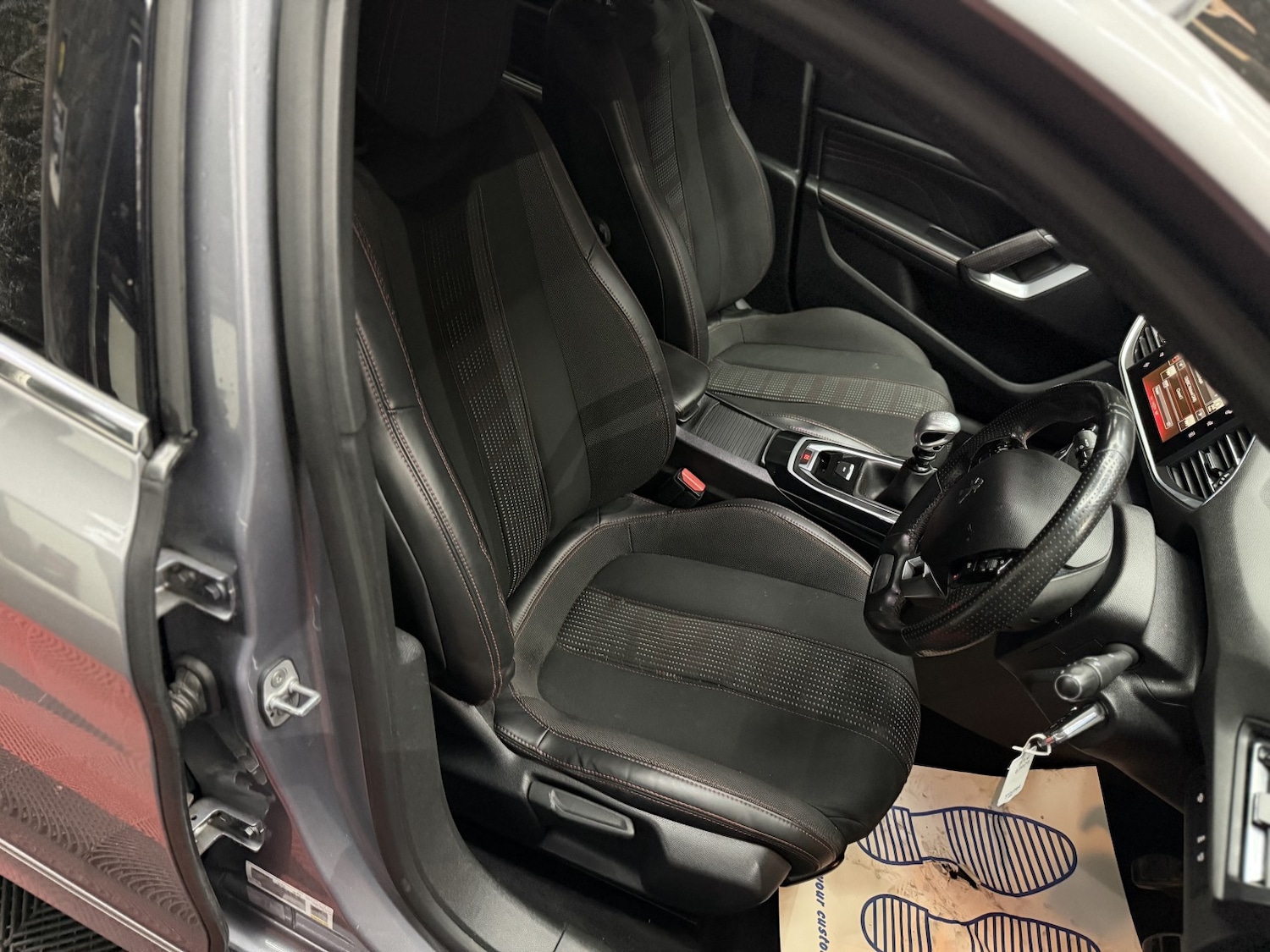 Used Peugeot 308 2017 for sale - 76719029: Photo 22