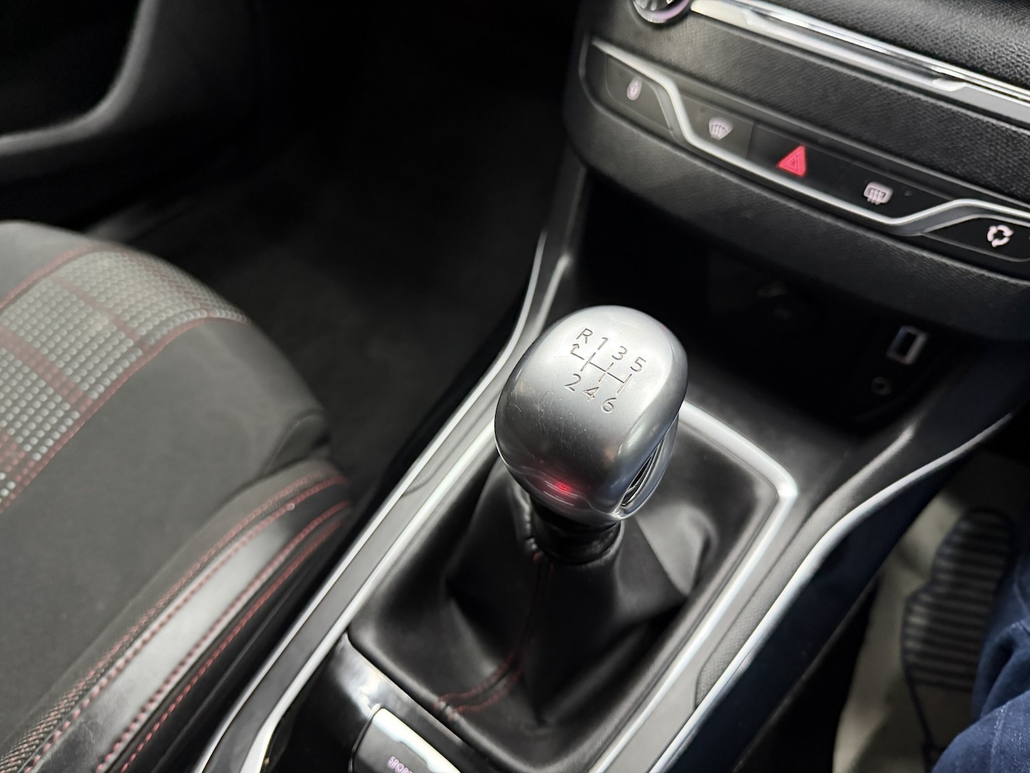 Used Peugeot 308 2017 for sale - 76719029: Photo 25