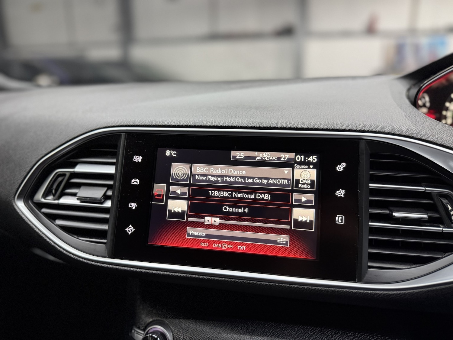 Used Peugeot 308 2017 for sale - 76719029: Photo 29