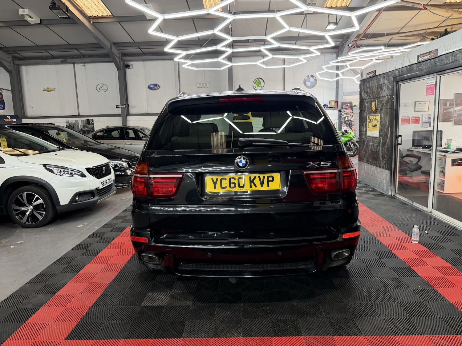 Used BMW X5 2010 for sale - 77979934: Photo 12