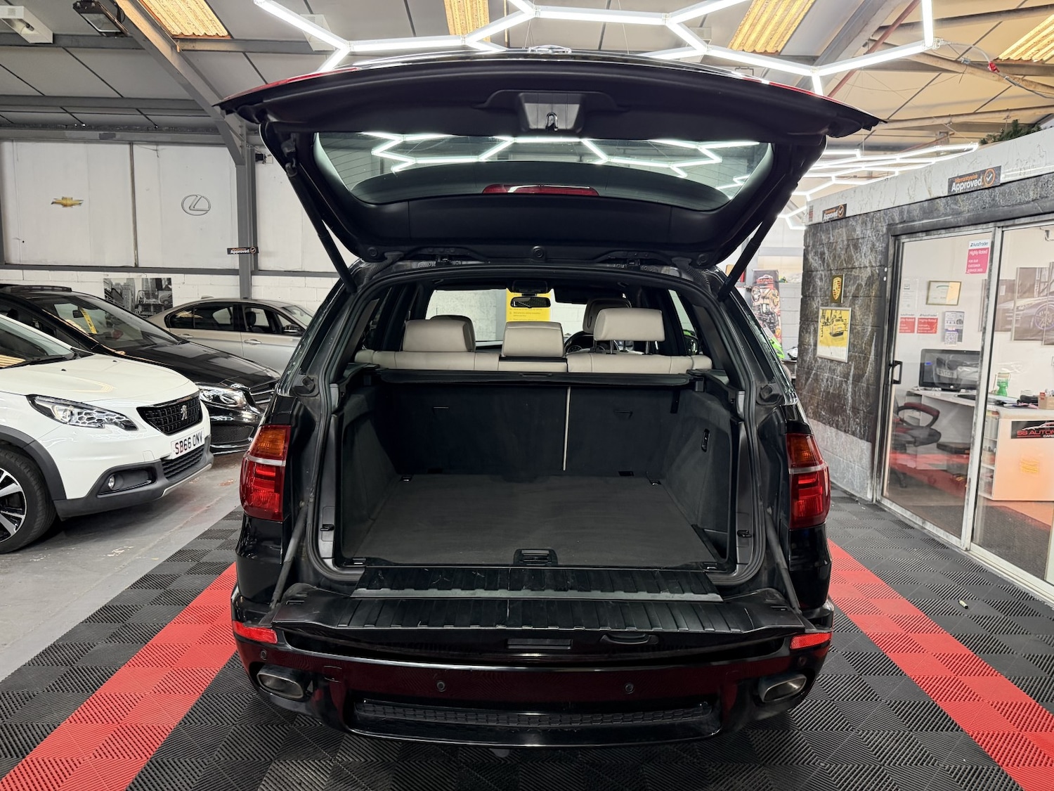 Used BMW X5 2010 for sale - 77979934: Photo 22