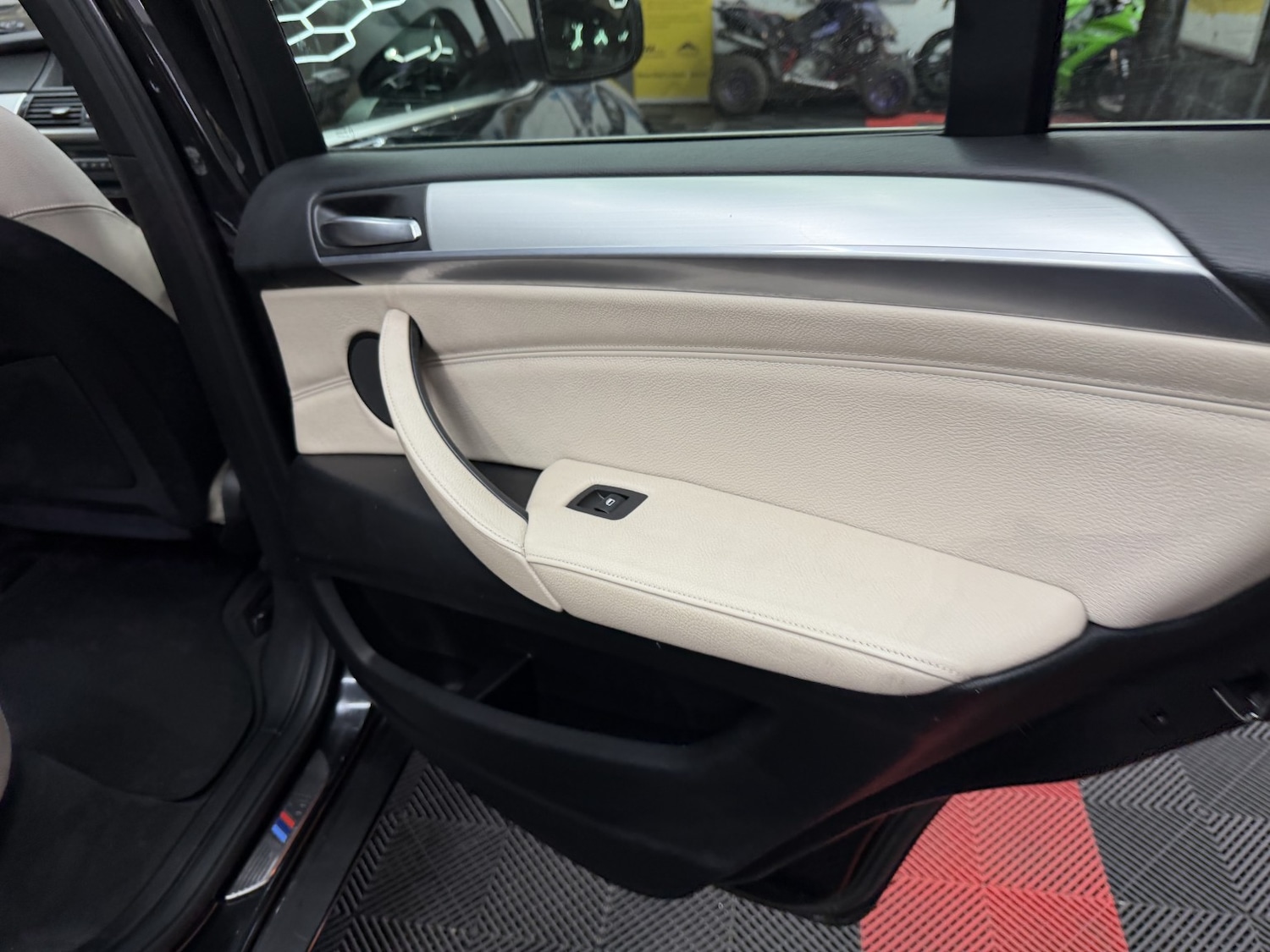 Used BMW X5 2010 for sale - 77979934: Photo 28