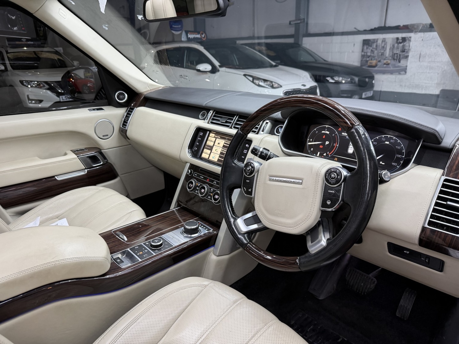 Used Land Rover Range Rover 2014 for sale - 77681783: Photo 43