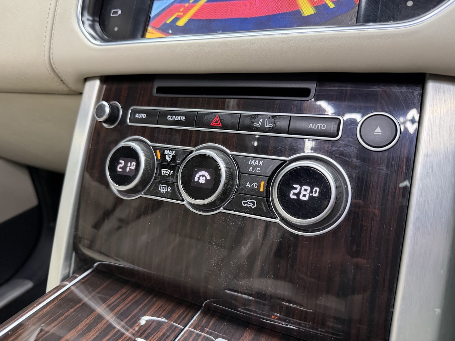 Used Land Rover Range Rover 2014 for sale - 77681783: Photo 55