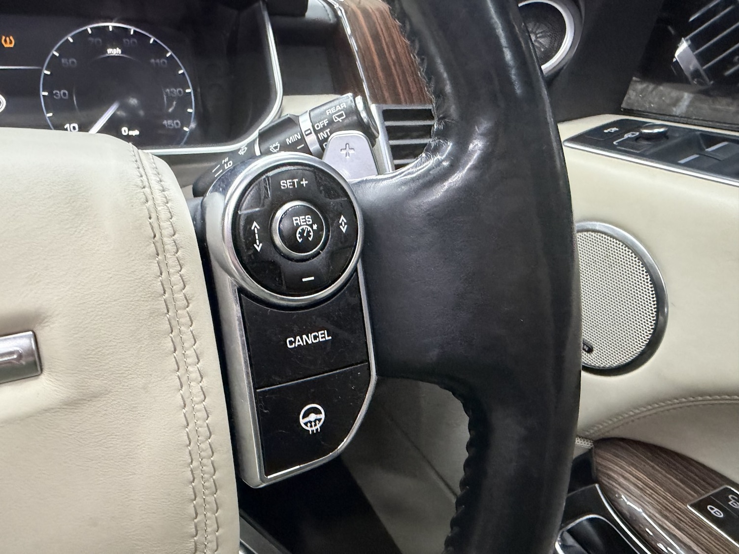 Used Land Rover Range Rover 2014 for sale - 77681783: Photo 56