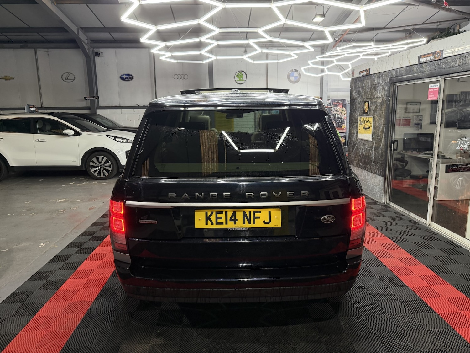 Used Land Rover Range Rover 2014 for sale - 77681783: Photo 8