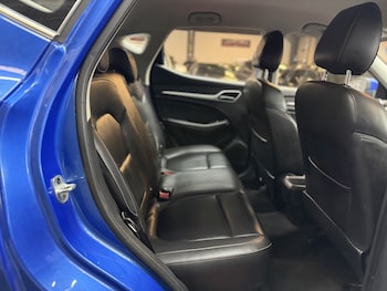 Used MG MG ZS 2018 for sale - 79352592: Photo