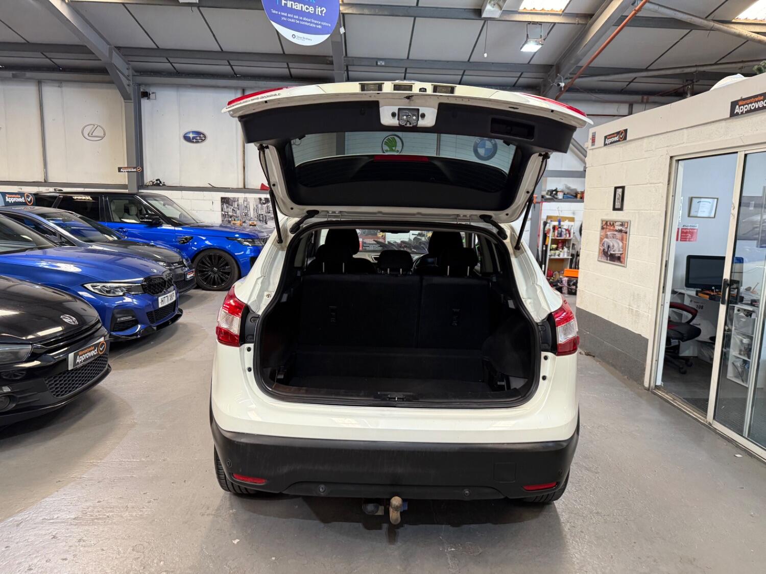 Used Nissan Qashqai 2015 for sale - 76794151: Photo 29