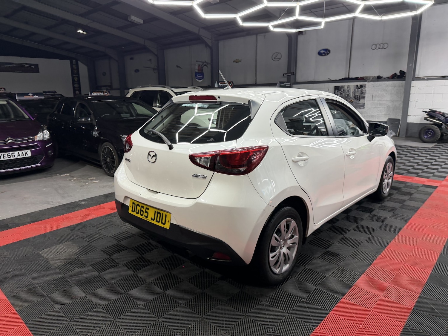 Used Mazda Mazda2 2015 for sale - 77555088: Photo 17