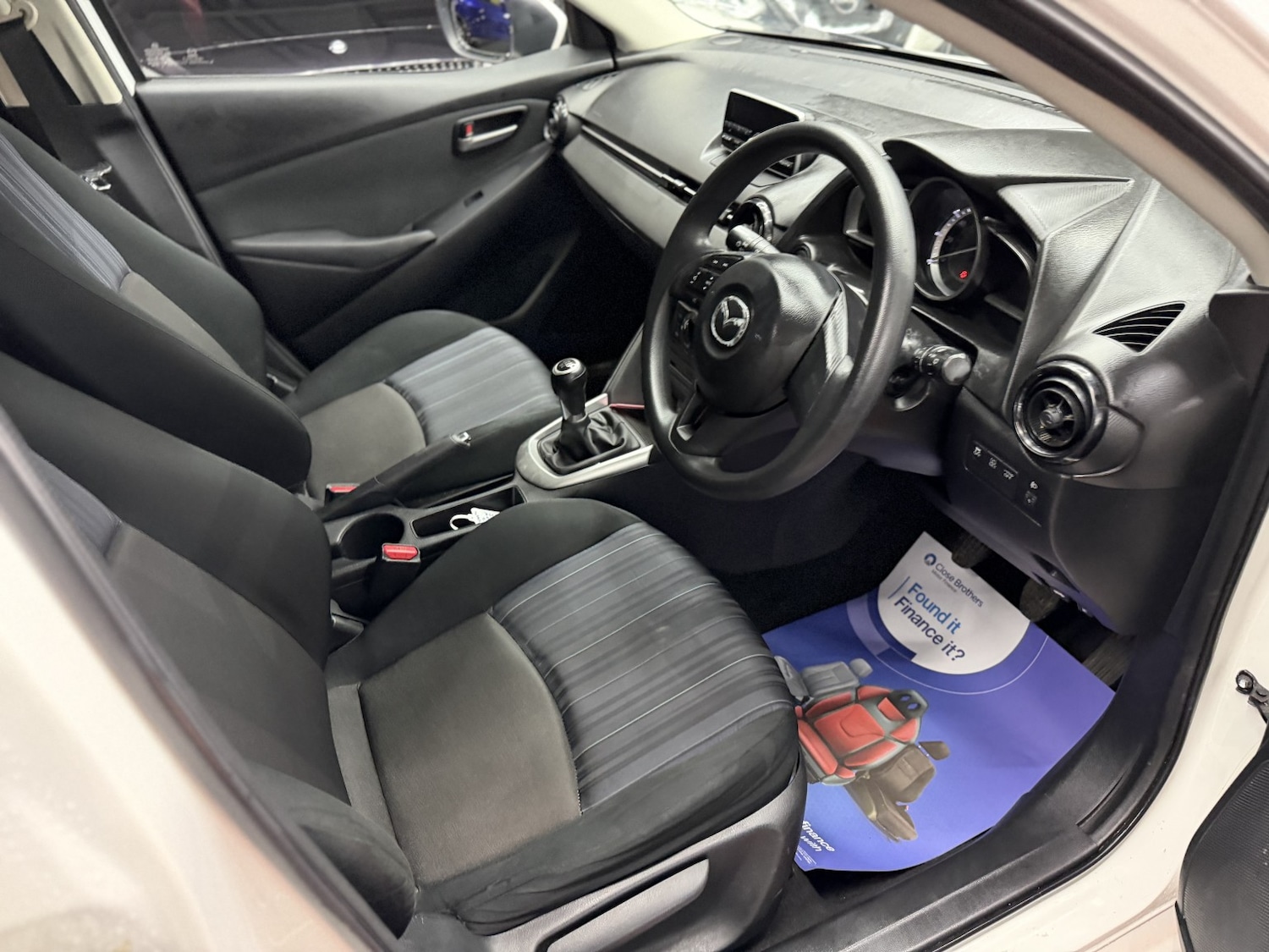 Used Mazda Mazda2 2015 for sale - 77555088: Photo 22