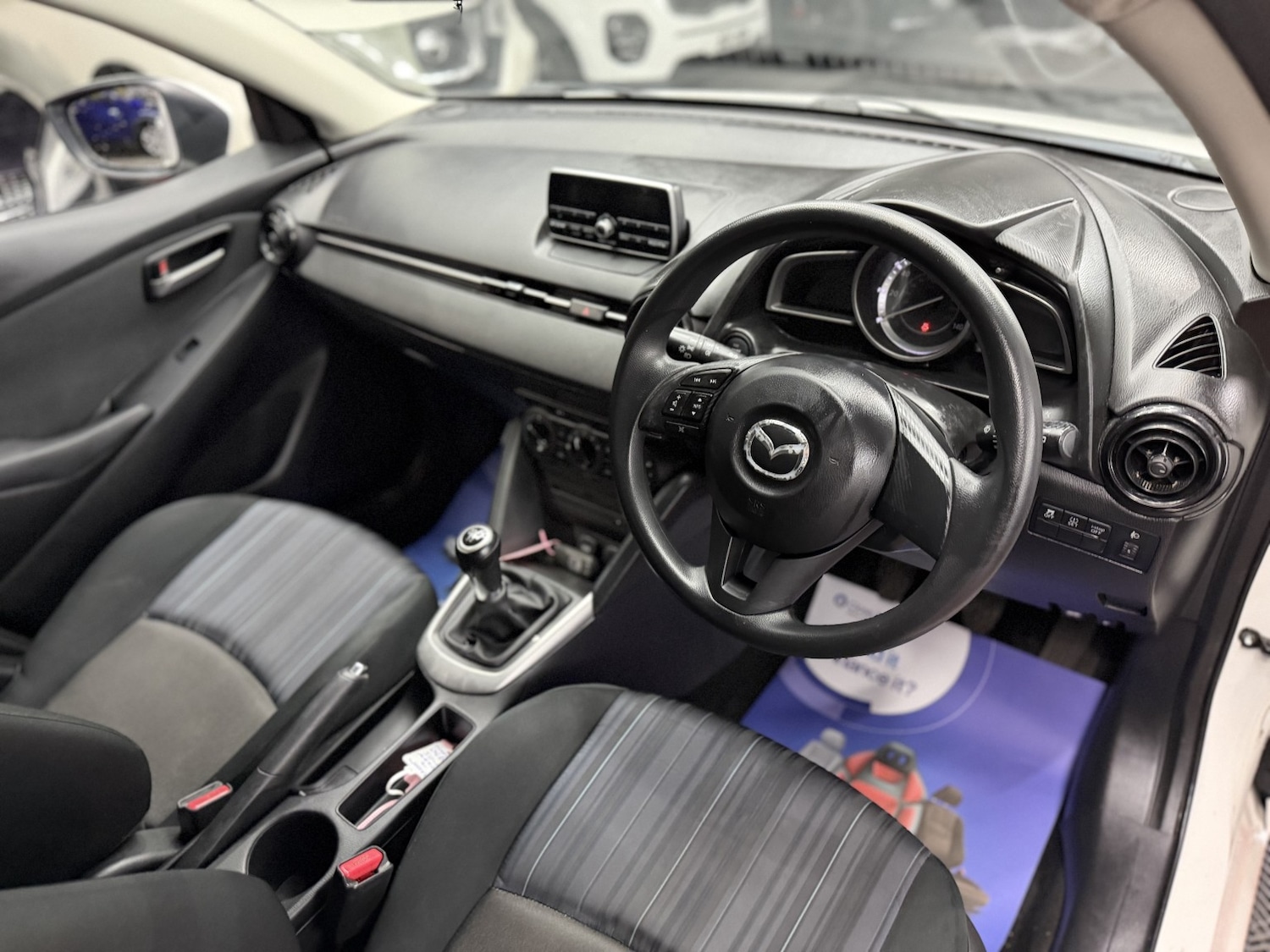 Used Mazda Mazda2 2015 for sale - 77555088: Photo 23