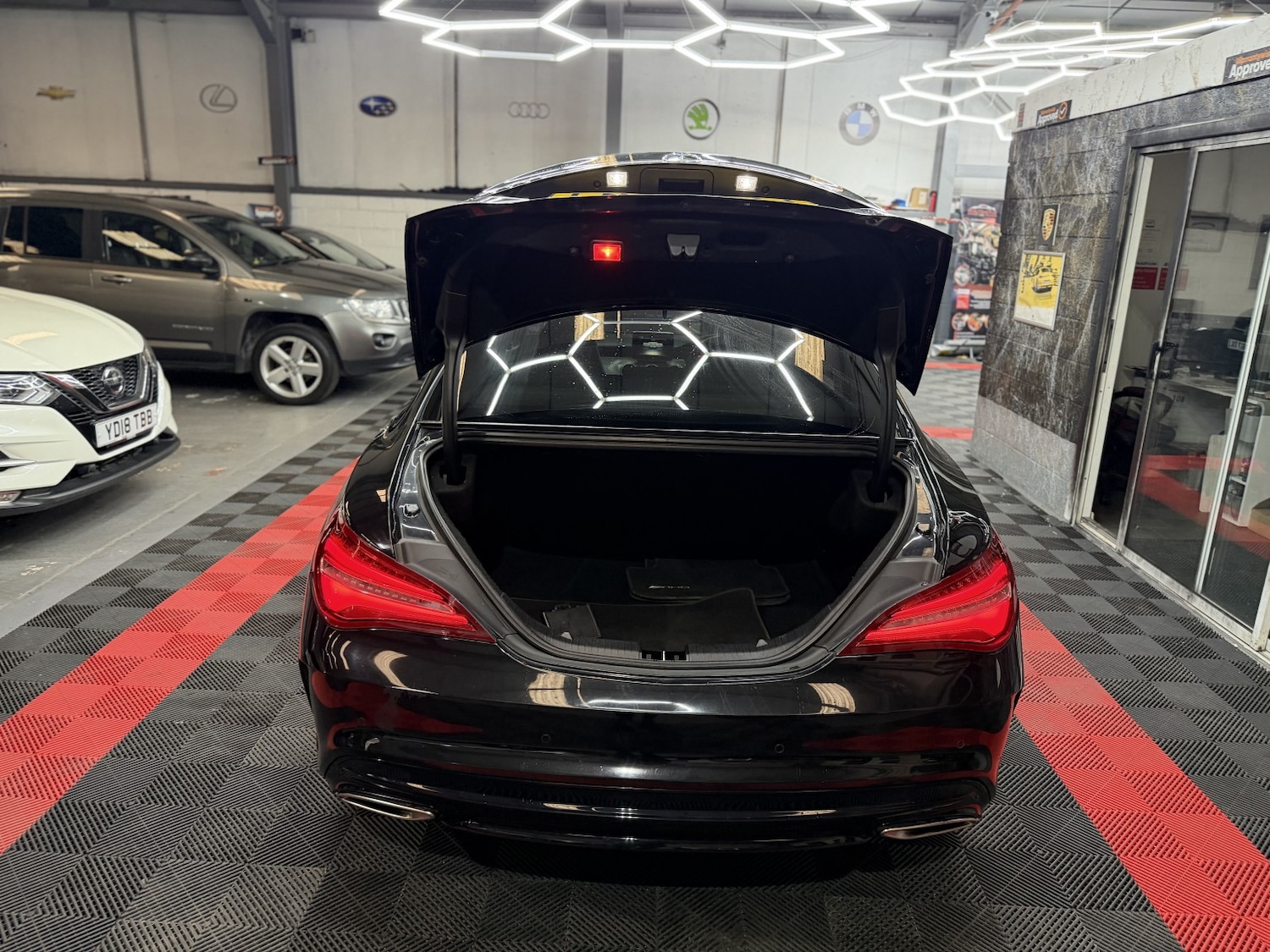 Used Mercedes-Benz CLA 2016 for sale - 76531228: Photo 21