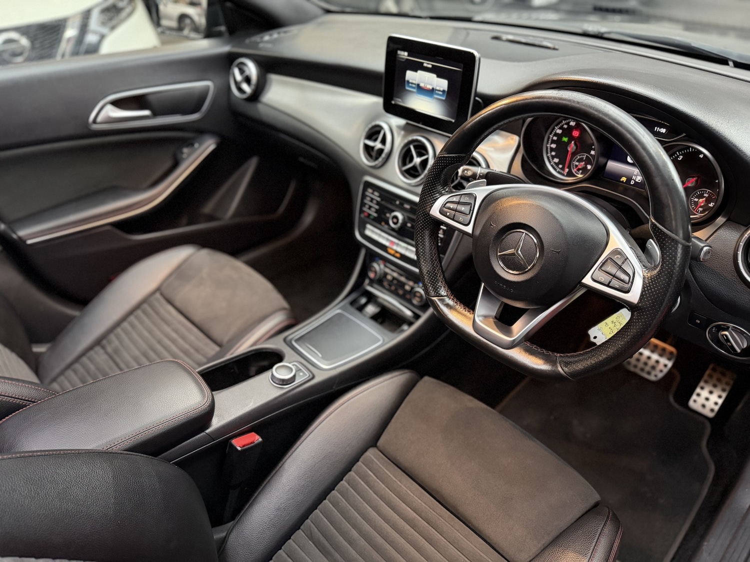 Used Mercedes-Benz CLA 2016 for sale - 76531228: Photo 28