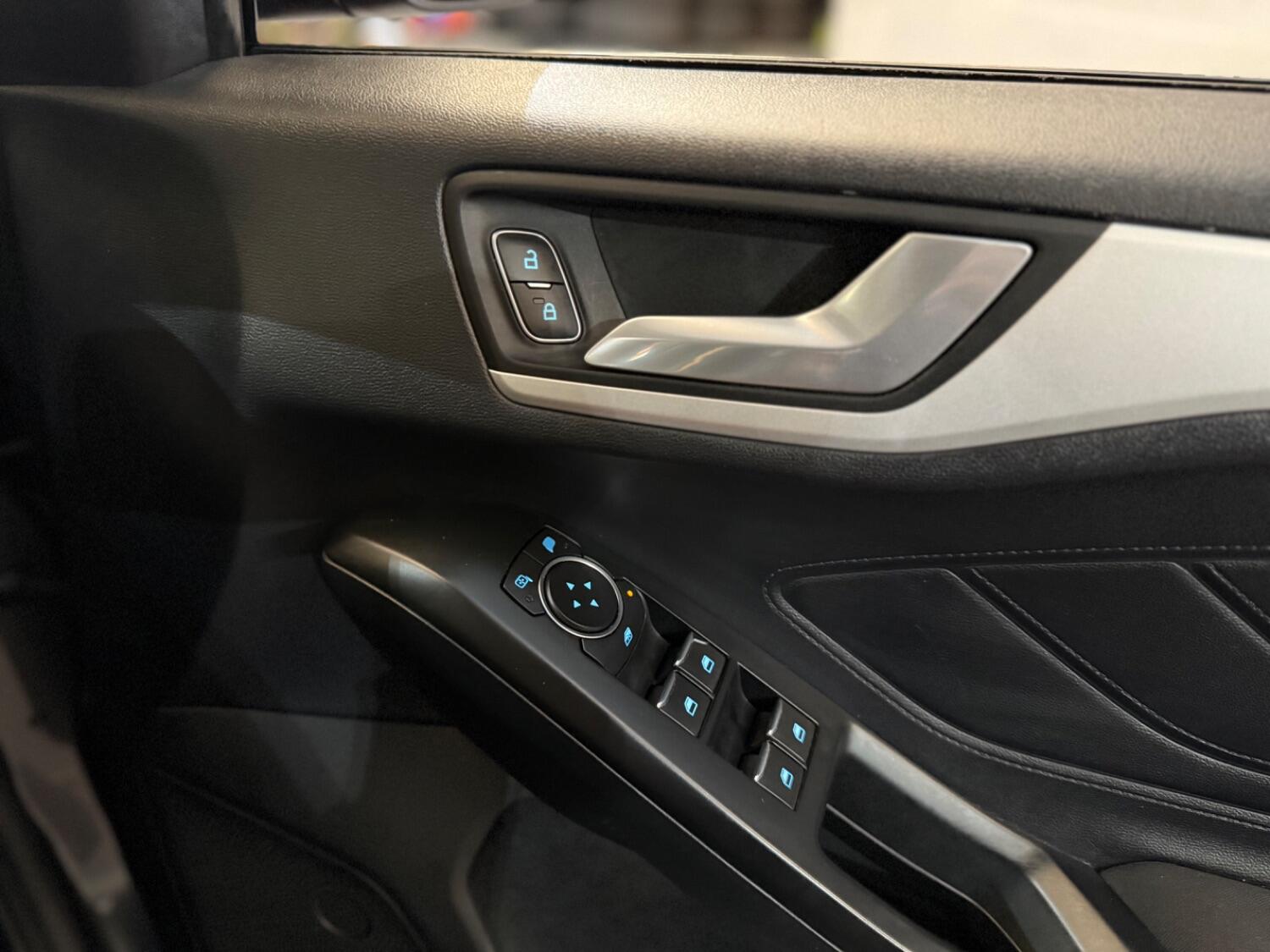 Used Ford Focus 2018 for sale - 76794152: Photo 37