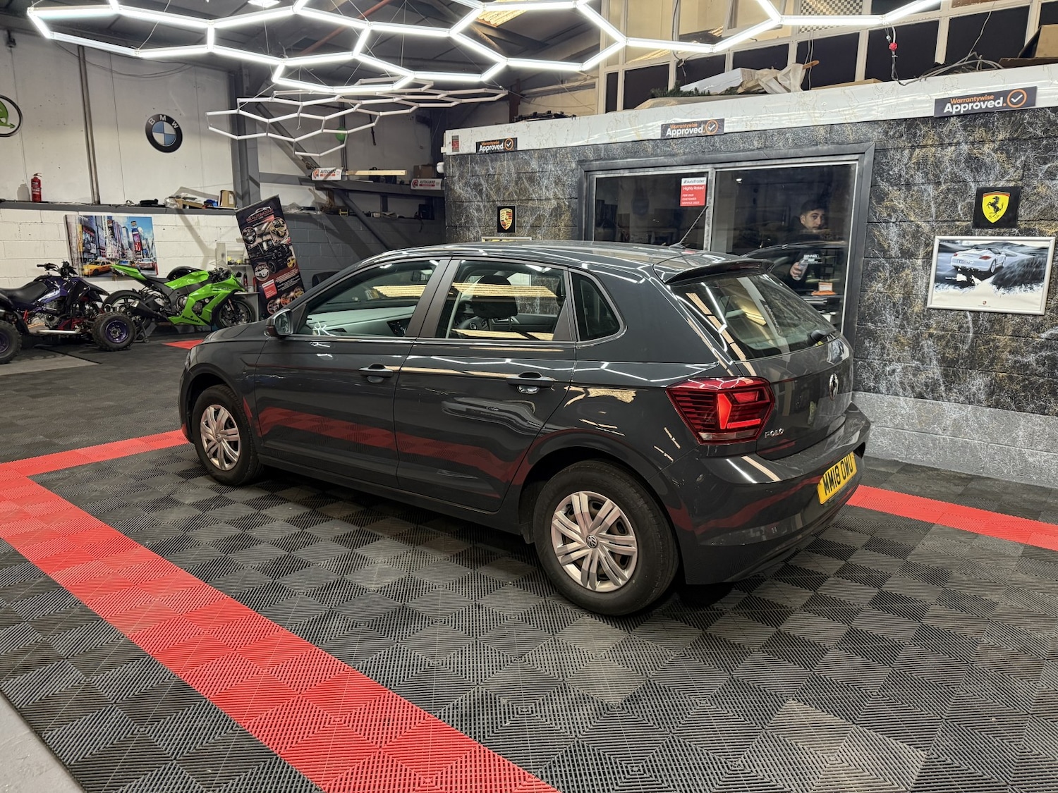 Used Volkswagen Polo 2018 for sale - 76192626: Photo 6