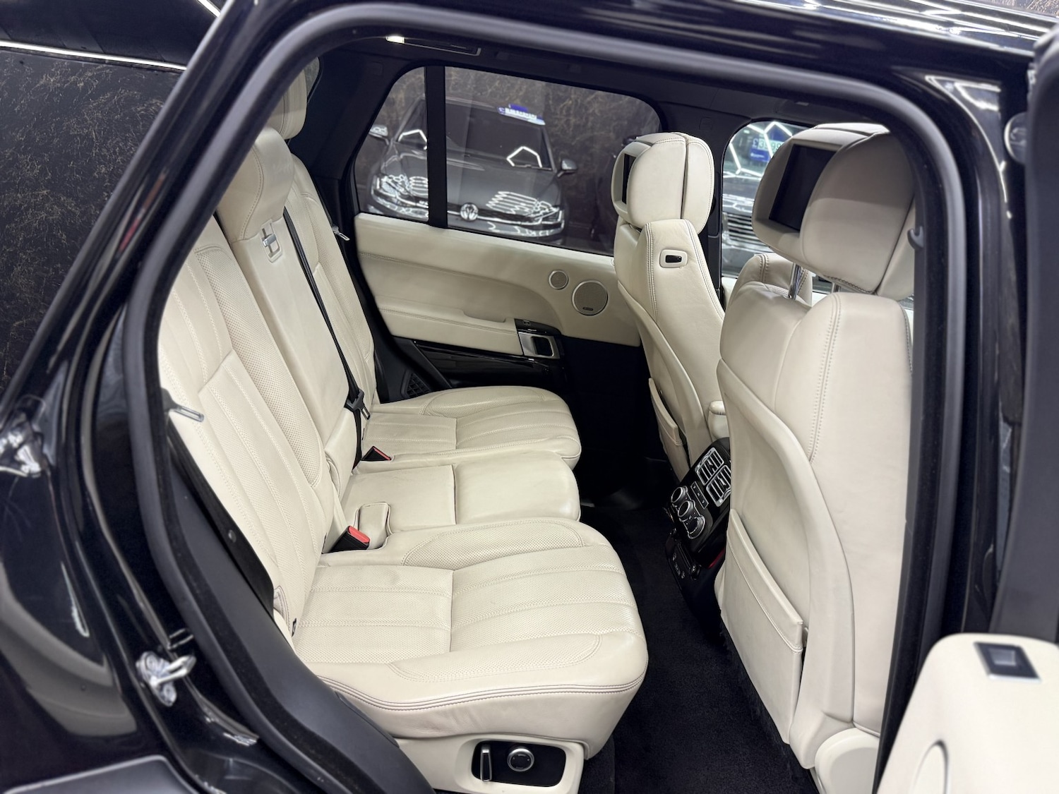 Used Land Rover Range Rover 2017 for sale - 76521051: Photo 30