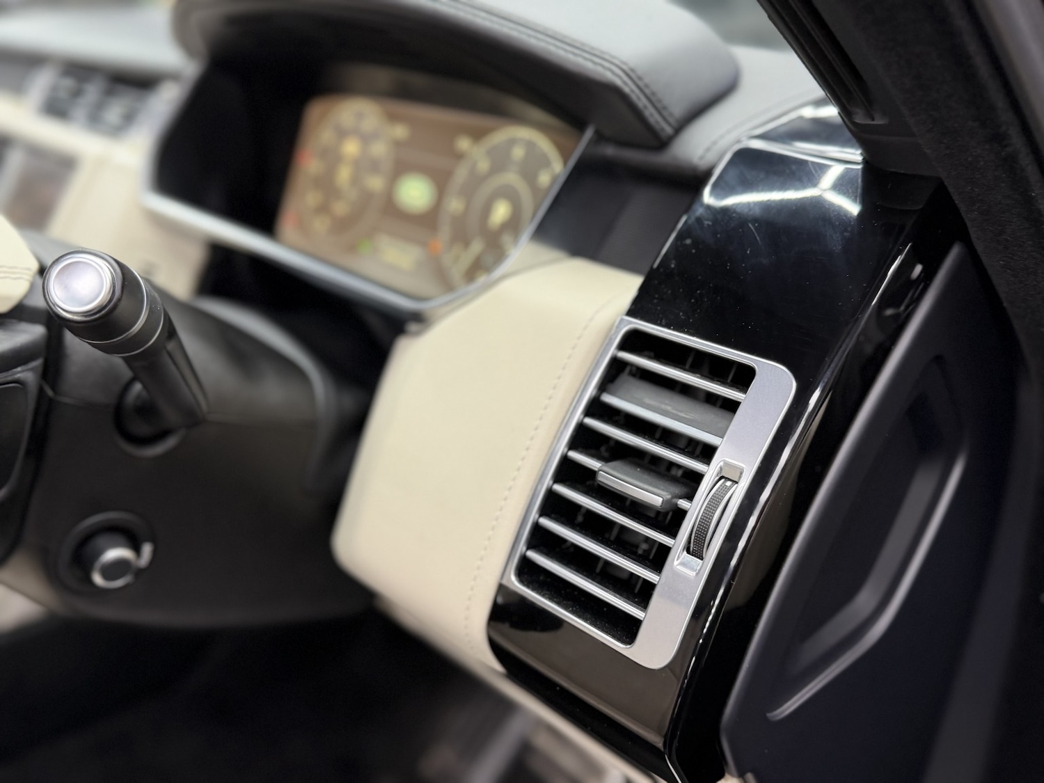 Used Land Rover Range Rover 2017 for sale - 76521051: Photo 44