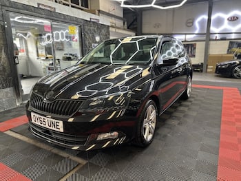 Used Skoda Fabia 2015 for sale - 79765461: Photo