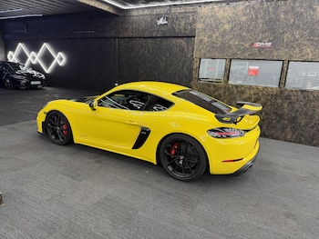 Used Porsche Other 2021 for sale - 76637431: Photo