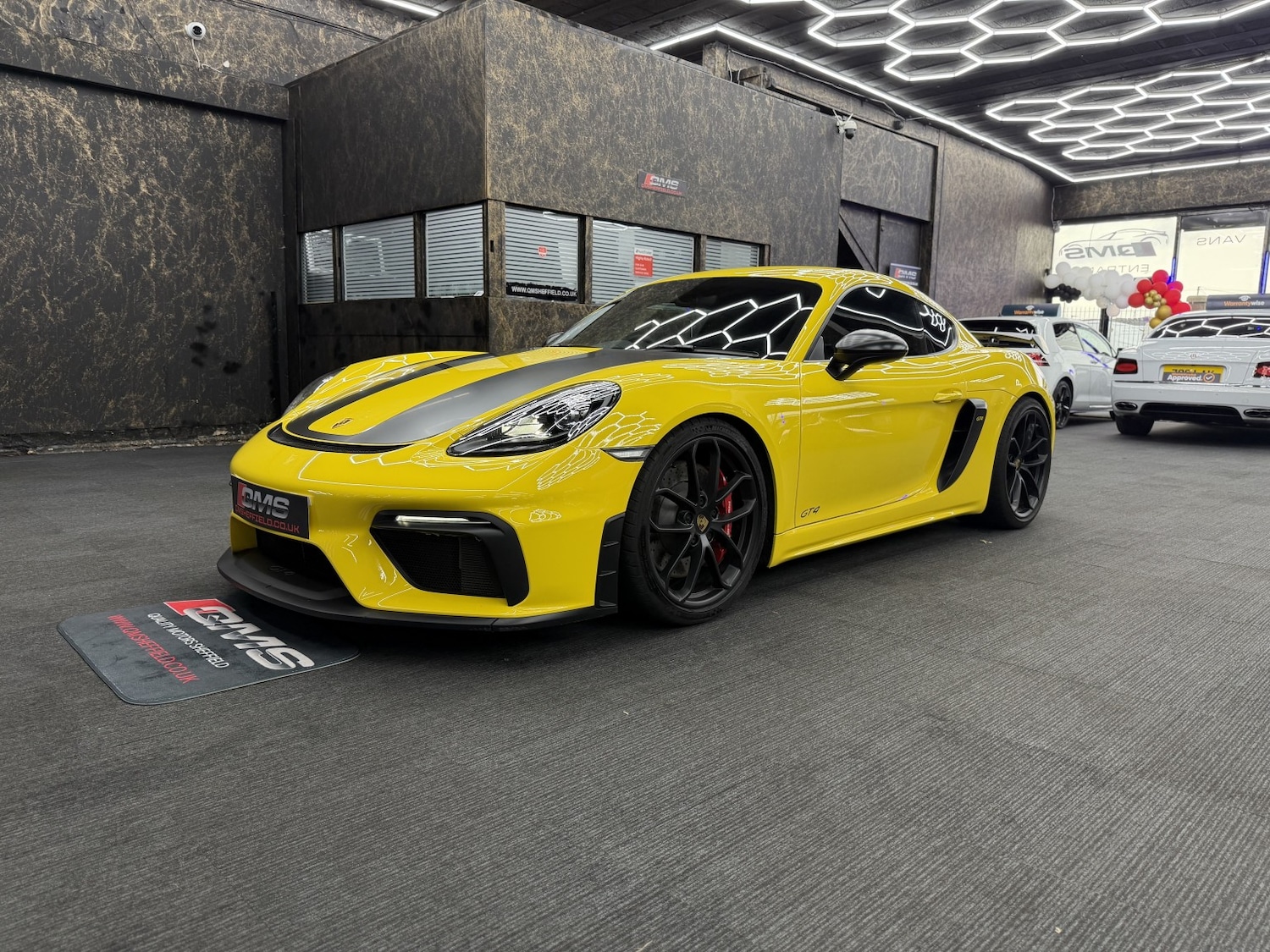 Used Porsche Other 2021 for sale - 76637431: Photo 4