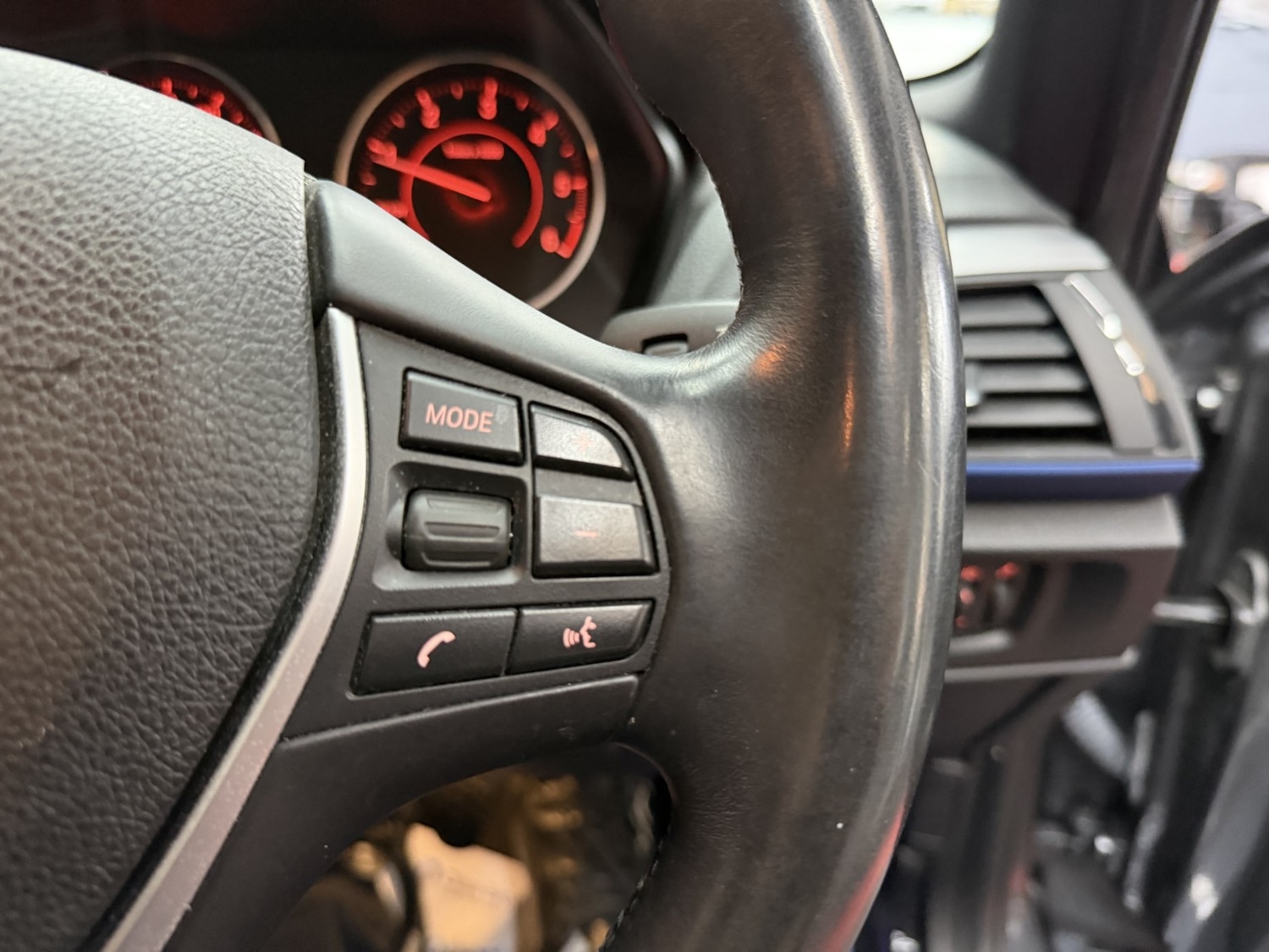 Used BMW 1 Series 2013 for sale - 78218017: Photo 32