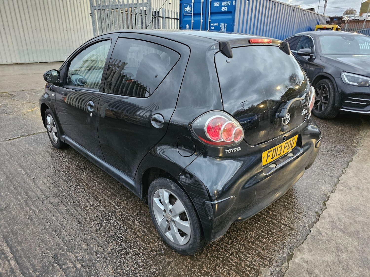 Used Toyota AYGO 2013 for sale - 76728583: Photo 2