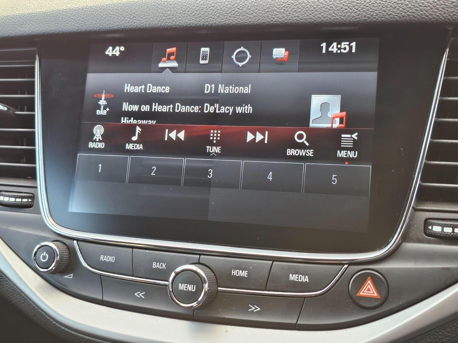 Used Vauxhall Astra 2017 for sale - 77107727: Photo 22