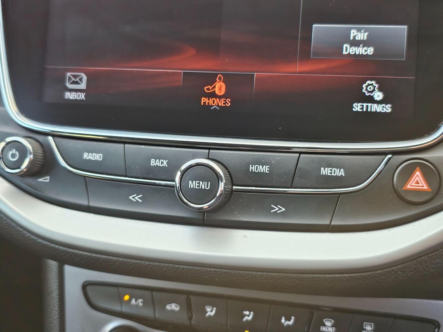 Used Vauxhall Astra 2017 for sale - 77107727: Photo 25